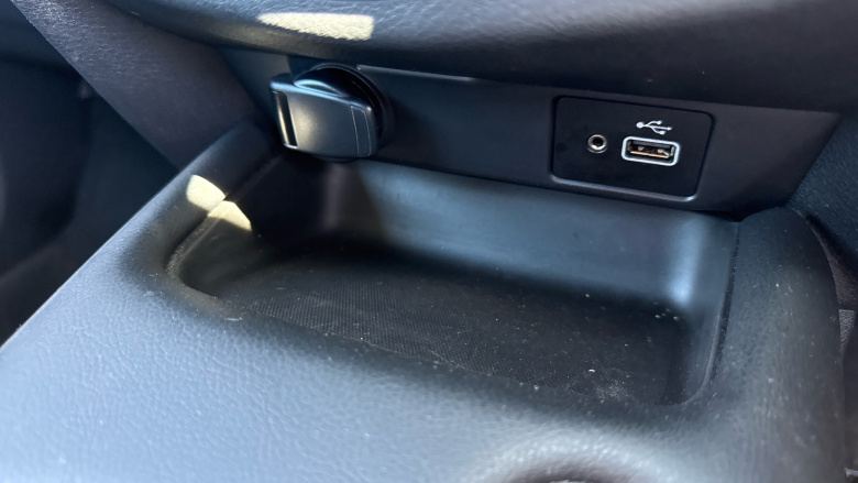 Nissan Juke 1.6 Hybrid N-Connecta 5dr Auto Hybrid Hatchback